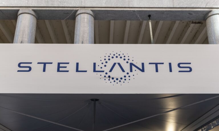 Amazon and stellantis to wind down in car tech collaboration