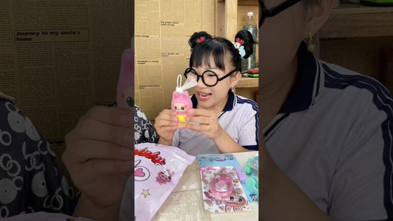 Hằng báo xé túi mù labubu được nhiều món đẹp