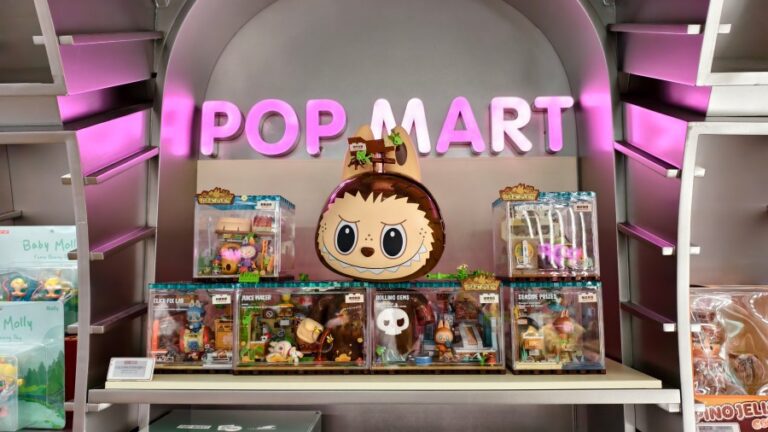 Nyc pop mart stores and robo shops that sell labubu
