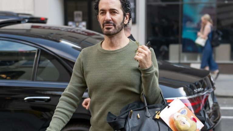 Look of the week: marc jacobs totes a boxed labubu