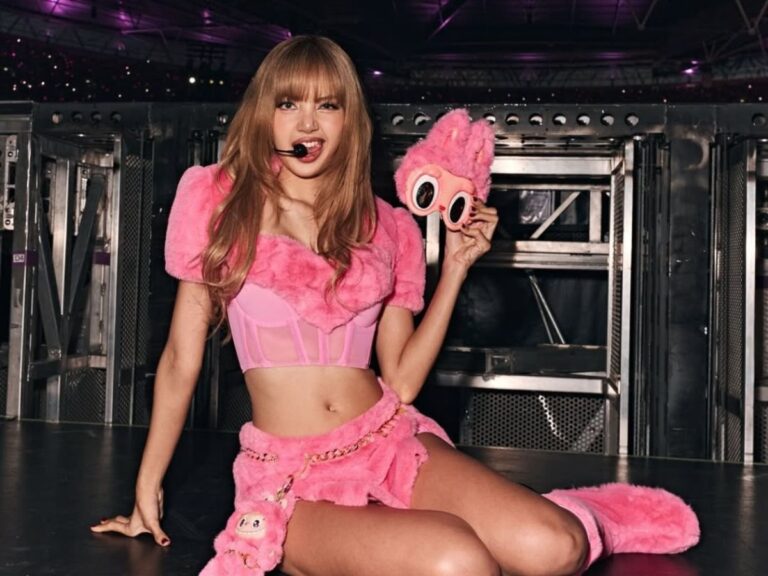 Blackpink’s lisa’s labubu inspired outfit at deadline world tour, check out