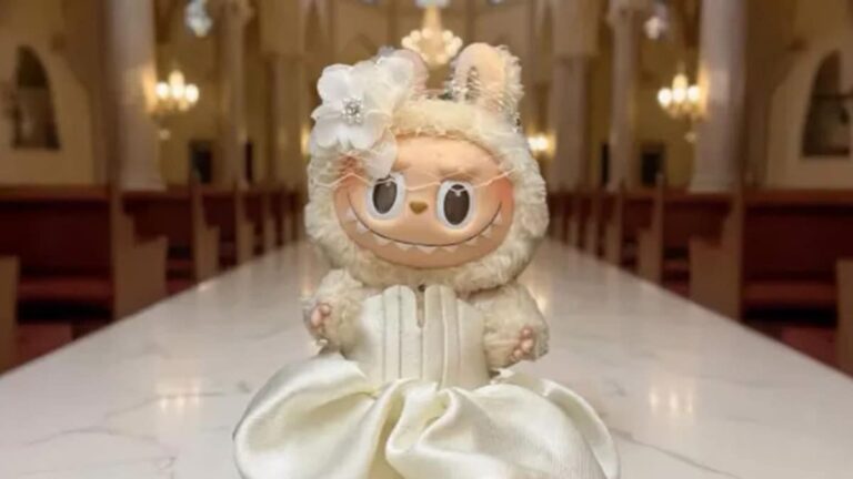 Labubu wedding dolls are the cutest bridal trend of 2025