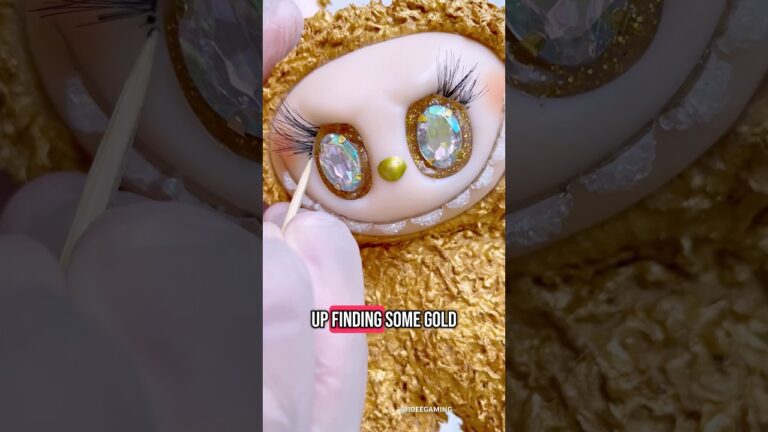 Gold labubu 😍👑 behind the scenes✨ 10eegaming #labubu #lafufu #diycrafts